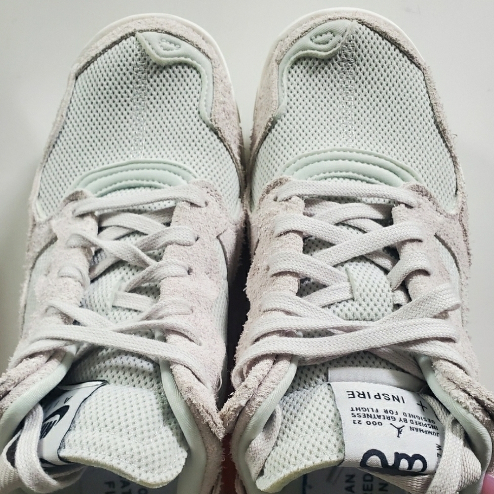 Jordan M2 sneakers